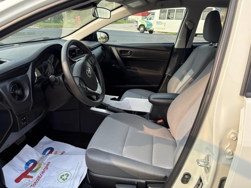 toyota Corolla 2017 - 8