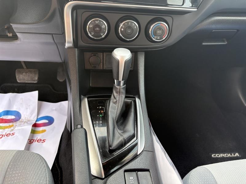 toyota Corolla 2017 - 10