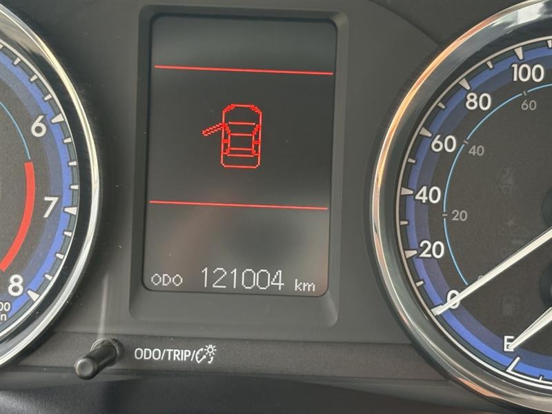 toyota Corolla 2017 - 12