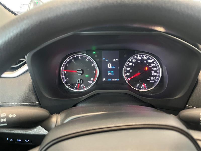 toyota RAV4 2022 - 12