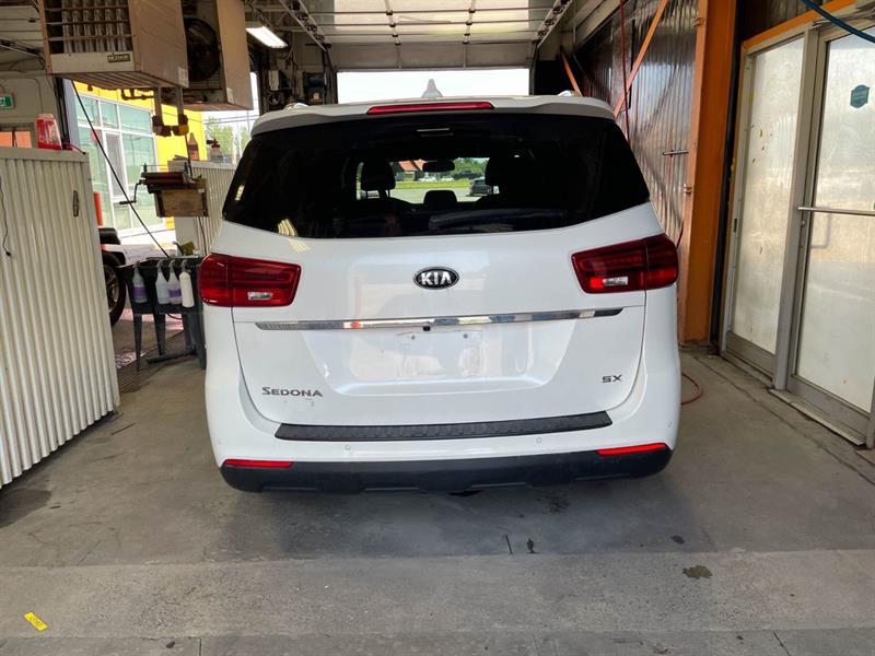 kia Sedona 2020 - 8