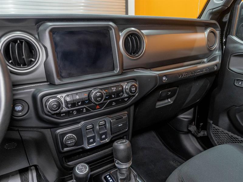 jeep Wrangler 2021 - 18