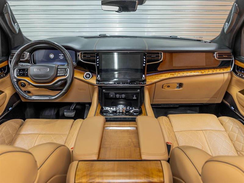 jeep Grand Wagoneer 2022 - 12
