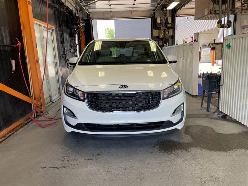 kia Sedona 2020 - 5