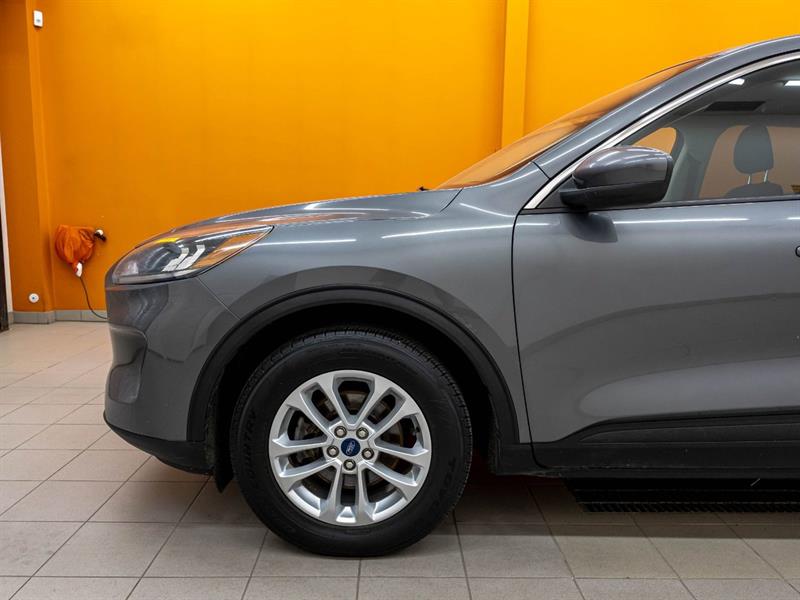 ford Escape 2021 - 31