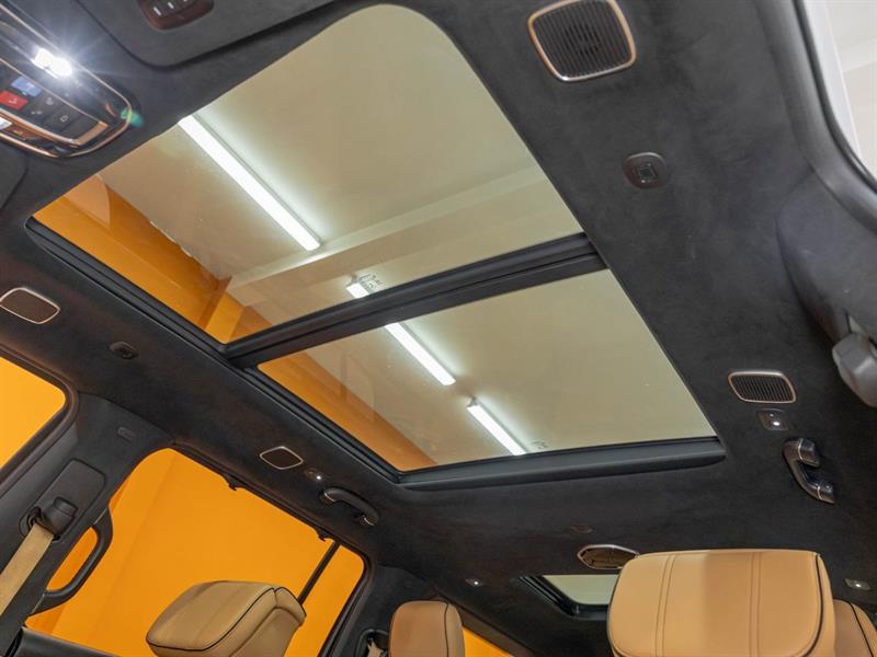 jeep Grand Wagoneer 2022 - 4