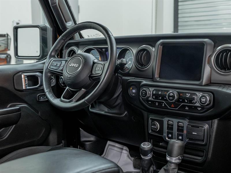 jeep Wrangler 2021 - 25