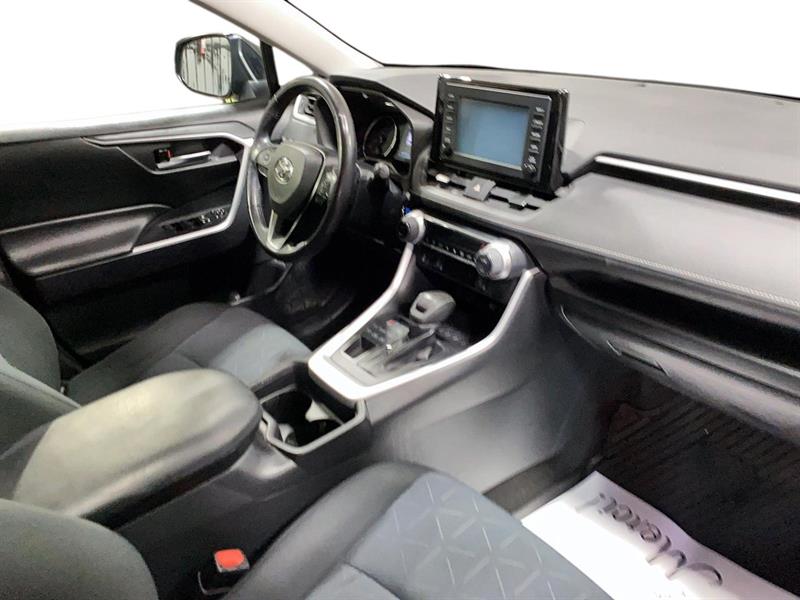 toyota RAV4 2019 - 18