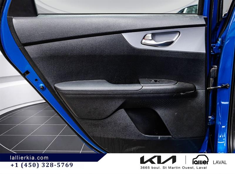kia Forte 2024 - 12