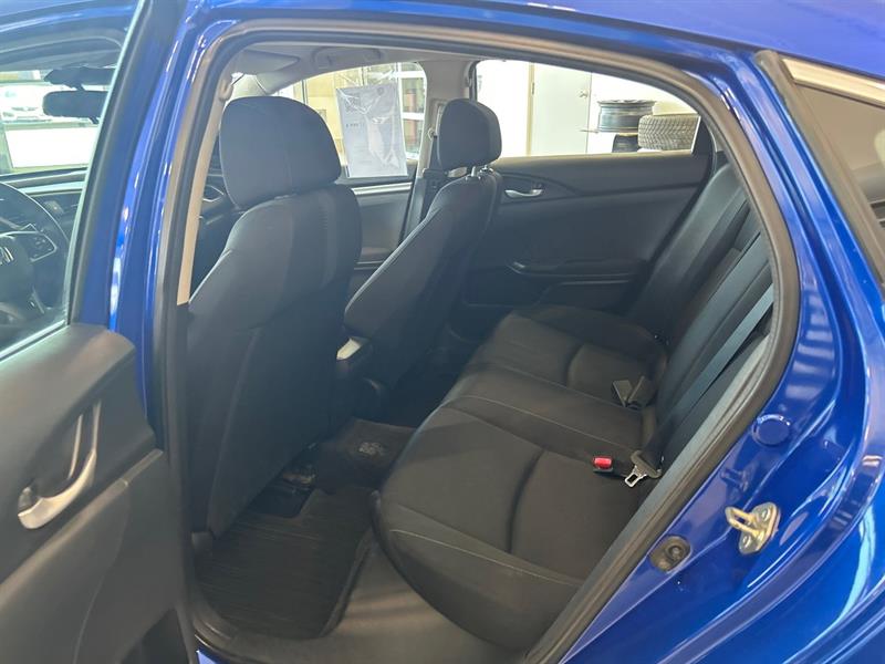 honda Civic Sedan 2019 - 11