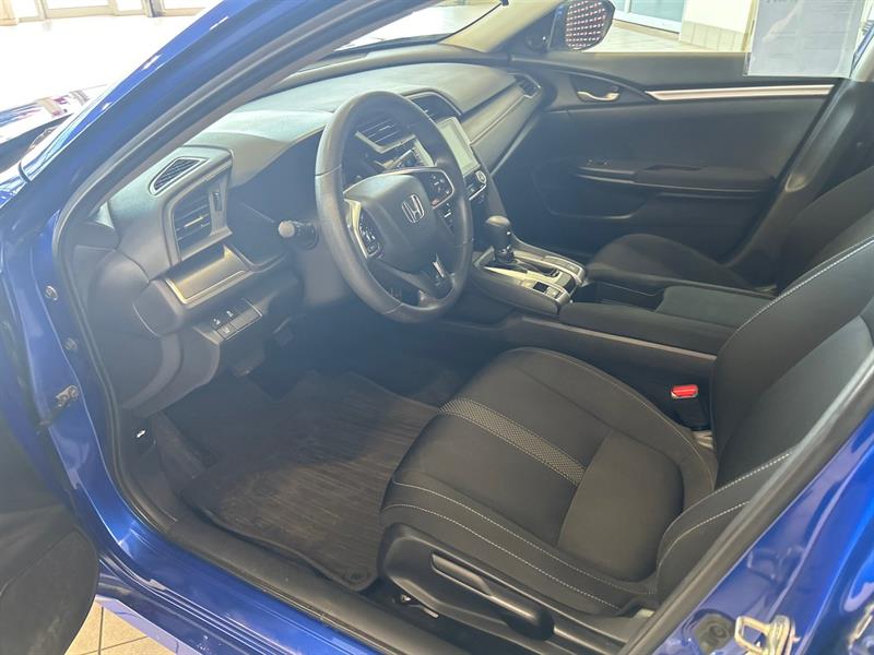 honda Civic Sedan 2019 - 16