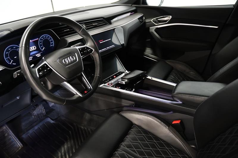 audi e-tron S Sportback 2022 - 11