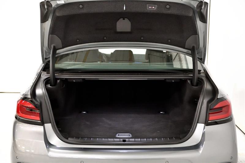 bmw 5 Series 2023 - 8