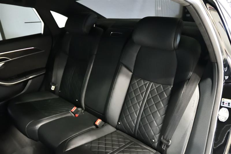 audi S8 2021 - 16