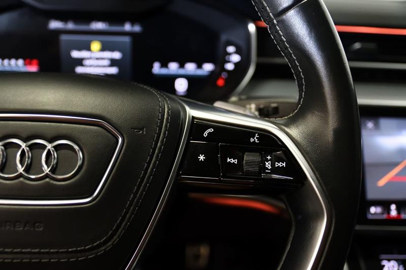 audi S8 2021 - 28