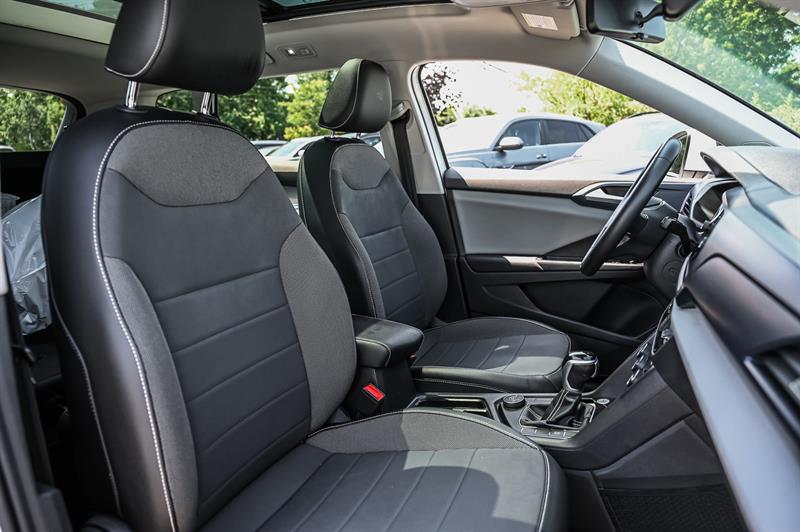 volkswagen Taos 2022 - 28