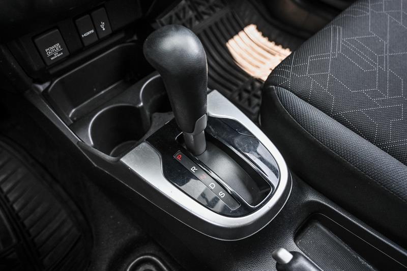 honda Fit 2016 - 12
