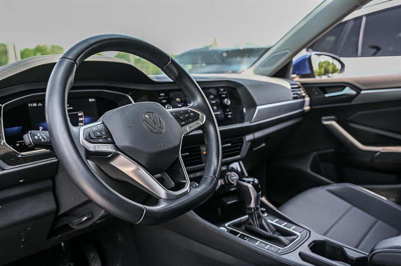 volkswagen Jetta 2022 - 14