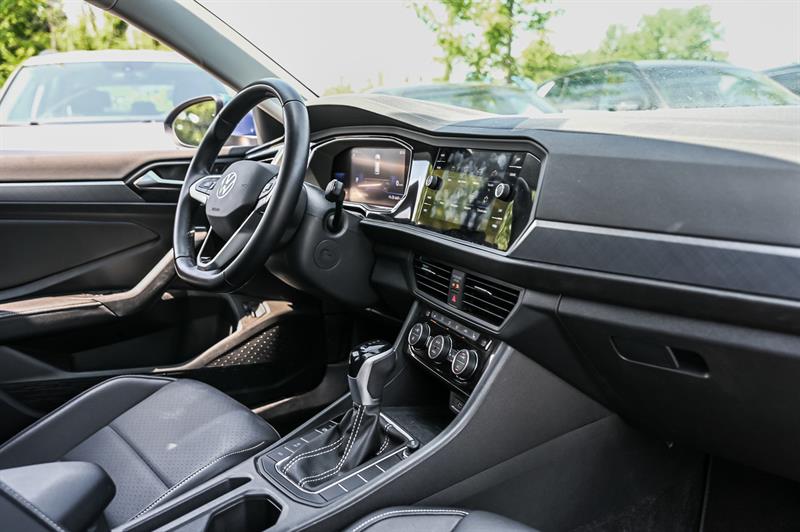 volkswagen Jetta 2022 - 27
