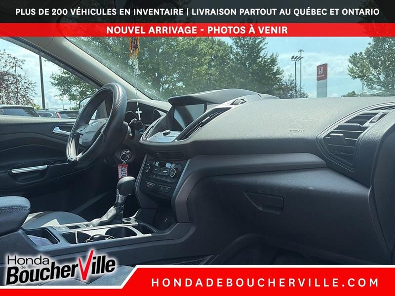 ford Escape 2017 - 21