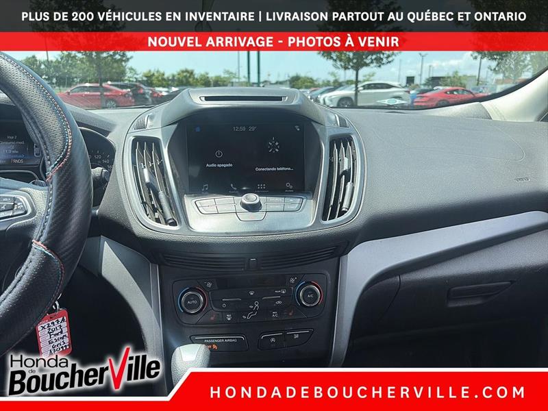 ford Escape 2017 - 28