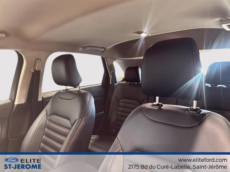 ford Edge 2023 - 17