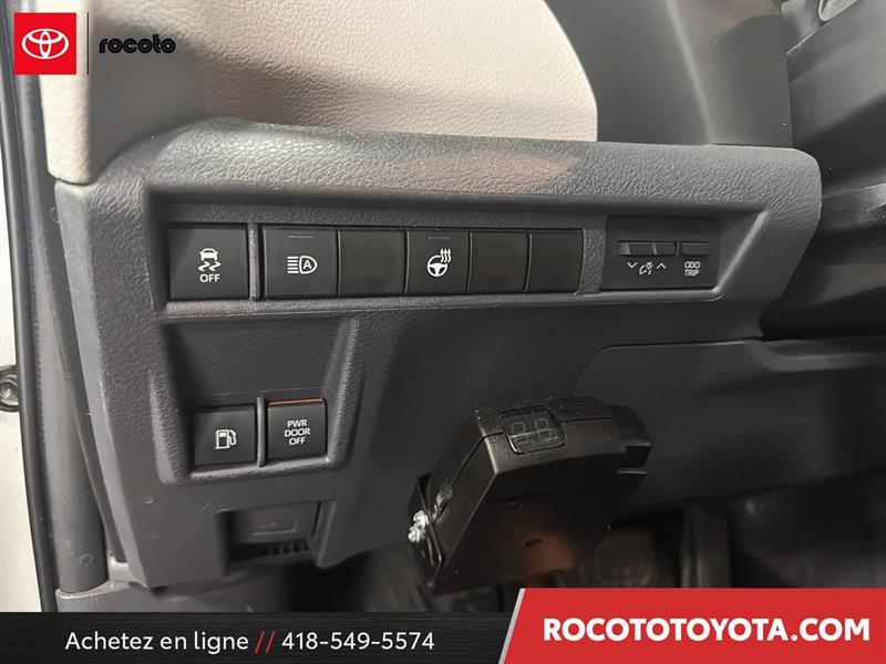 toyota Sienna 2021 - 11