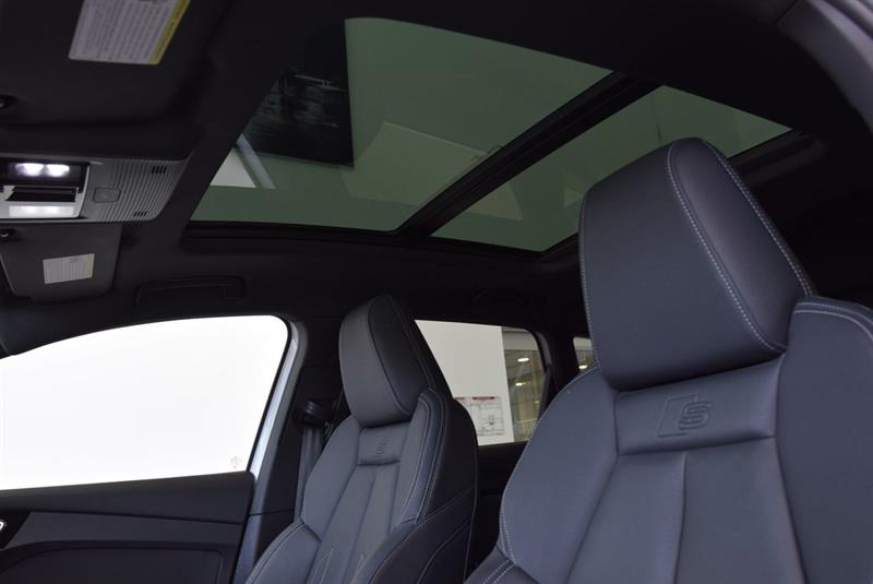 audi Q4 e-tron 2023 - 5