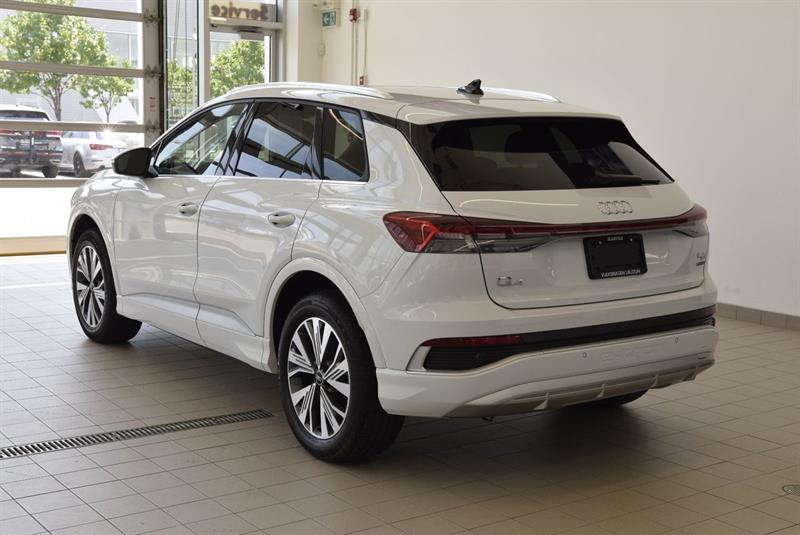 audi Q4 e-tron 2023 - 16