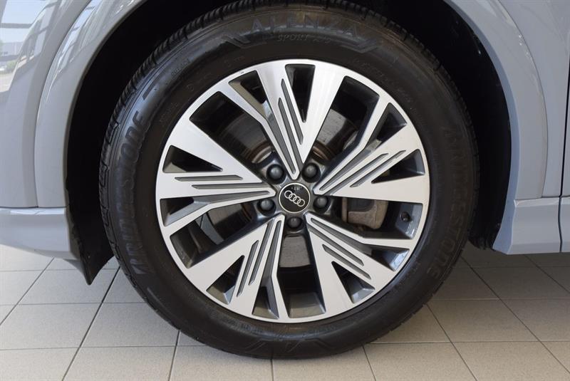 audi Q4 e-tron 2025 - 5