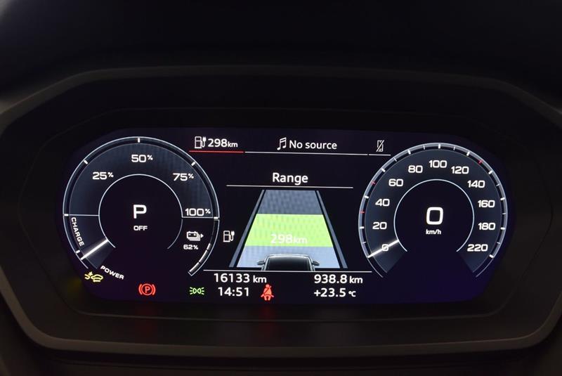 audi Q4 e-tron 2025 - 24
