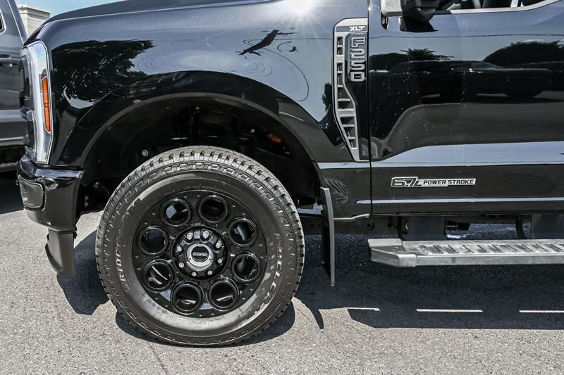 ford Super Duty F-250 SRW 2026 - 13