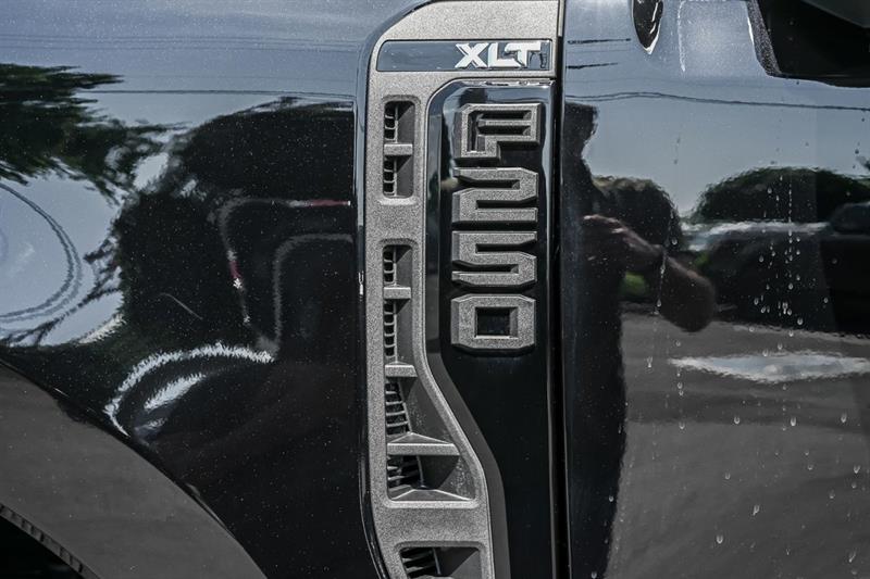 ford Super Duty F-250 SRW 2026 - 15