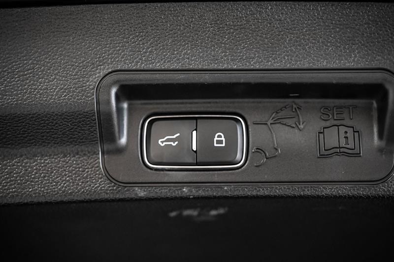 ford Explorer 2022 - 20