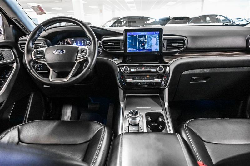 ford Explorer 2022 - 40