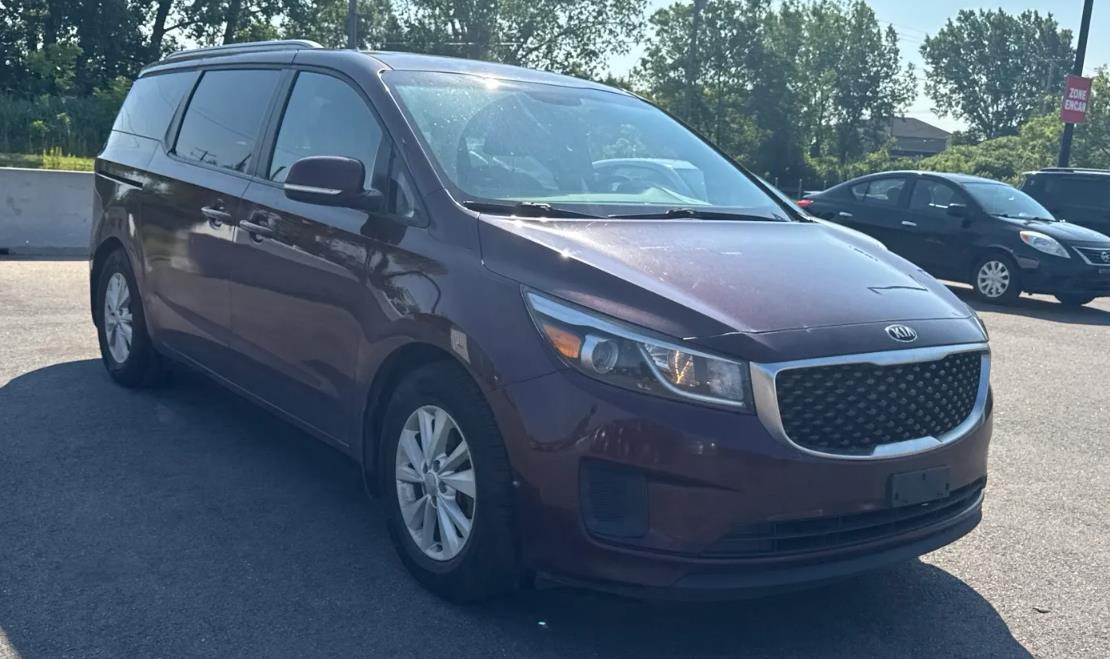 2018 Kia Sedona LX
