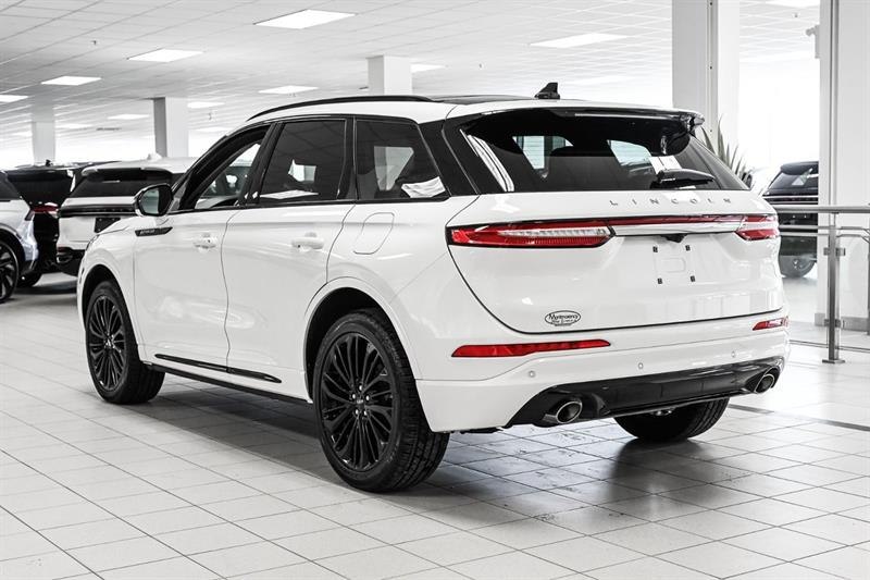 lincoln Corsair 2026 - 10