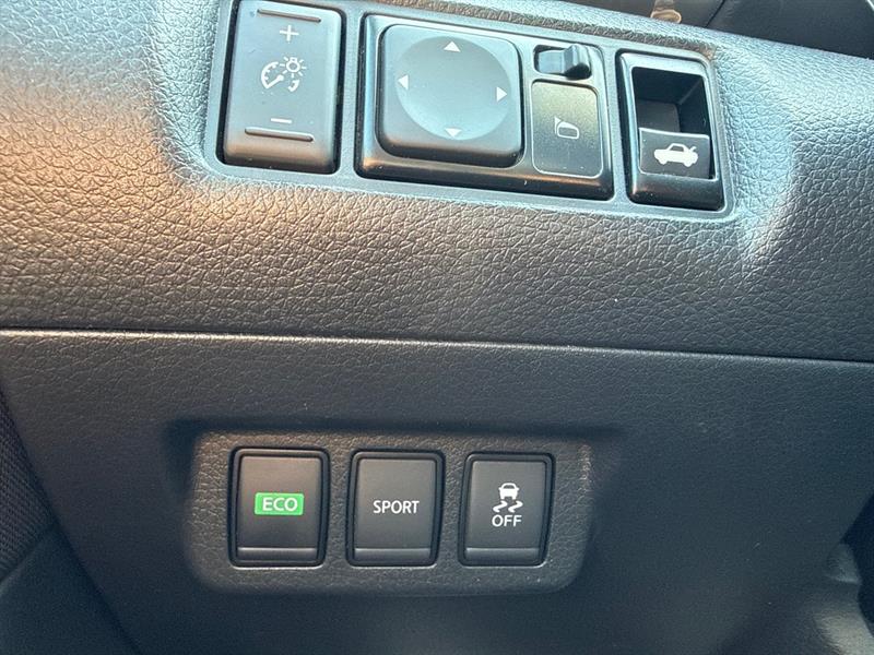 nissan Sentra 2018 - 27