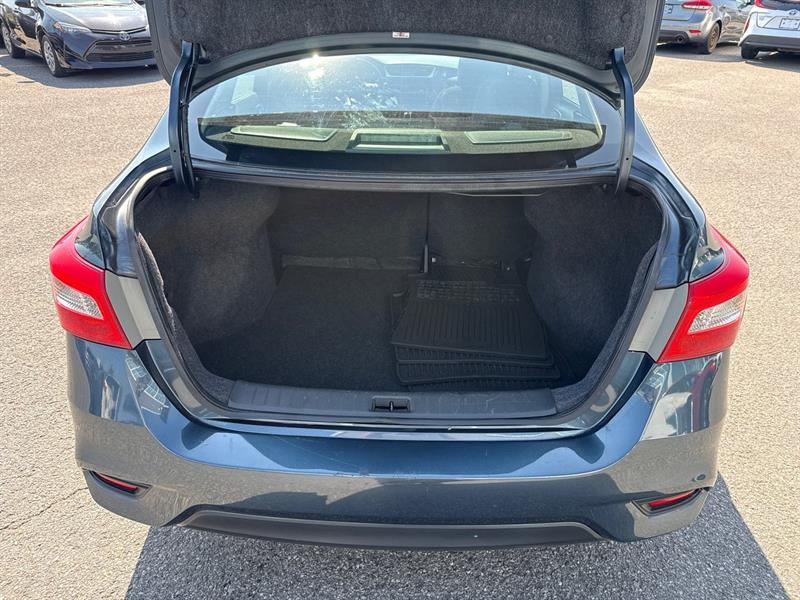 nissan Sentra 2018 - 30