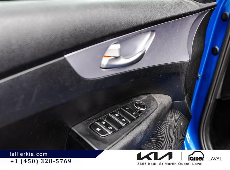 kia Forte 2024 - 11