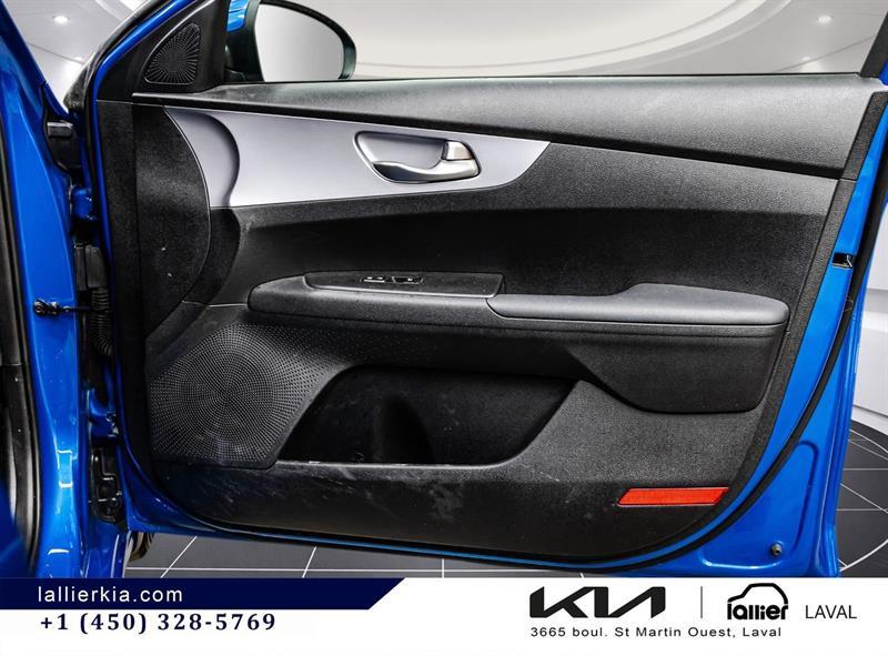 kia Forte 2024 - 15