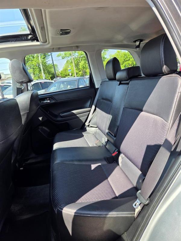 subaru Forester 2015 - 13