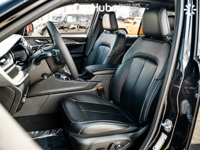 jeep Grand Cherokee 2025 - 13