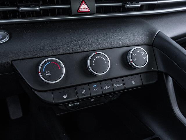 hyundai Elantra 2023 - 17