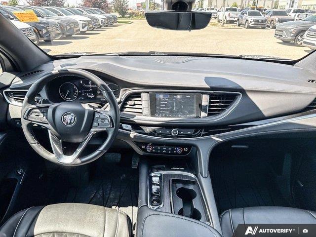 buick Enclave 2023 - 10