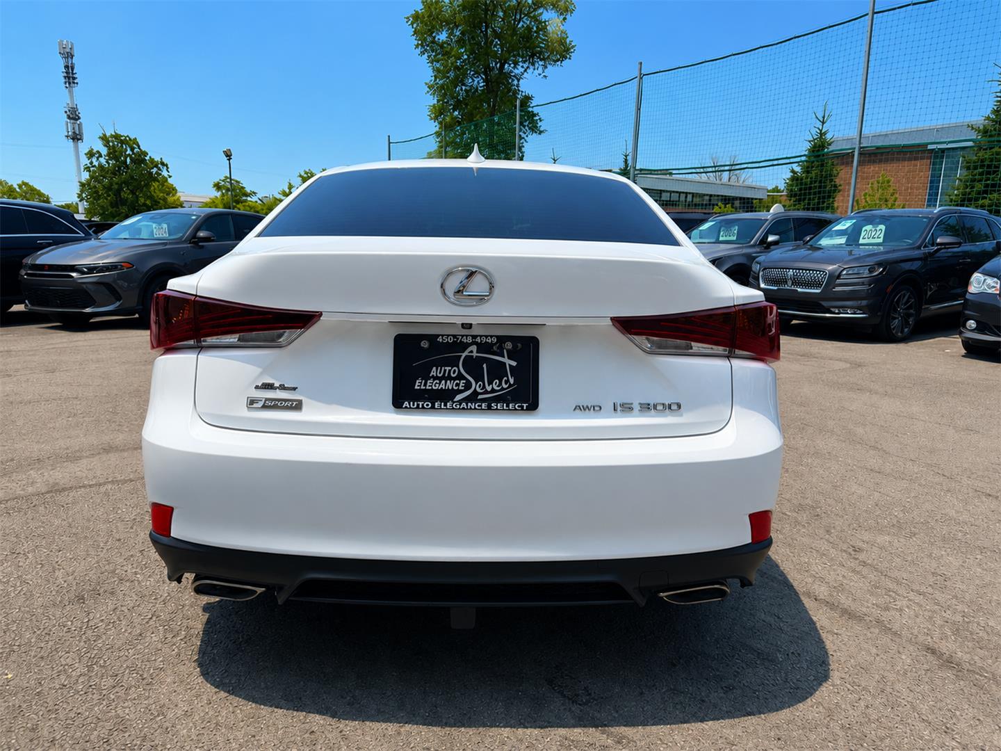 lexus IS 2018 - 13
