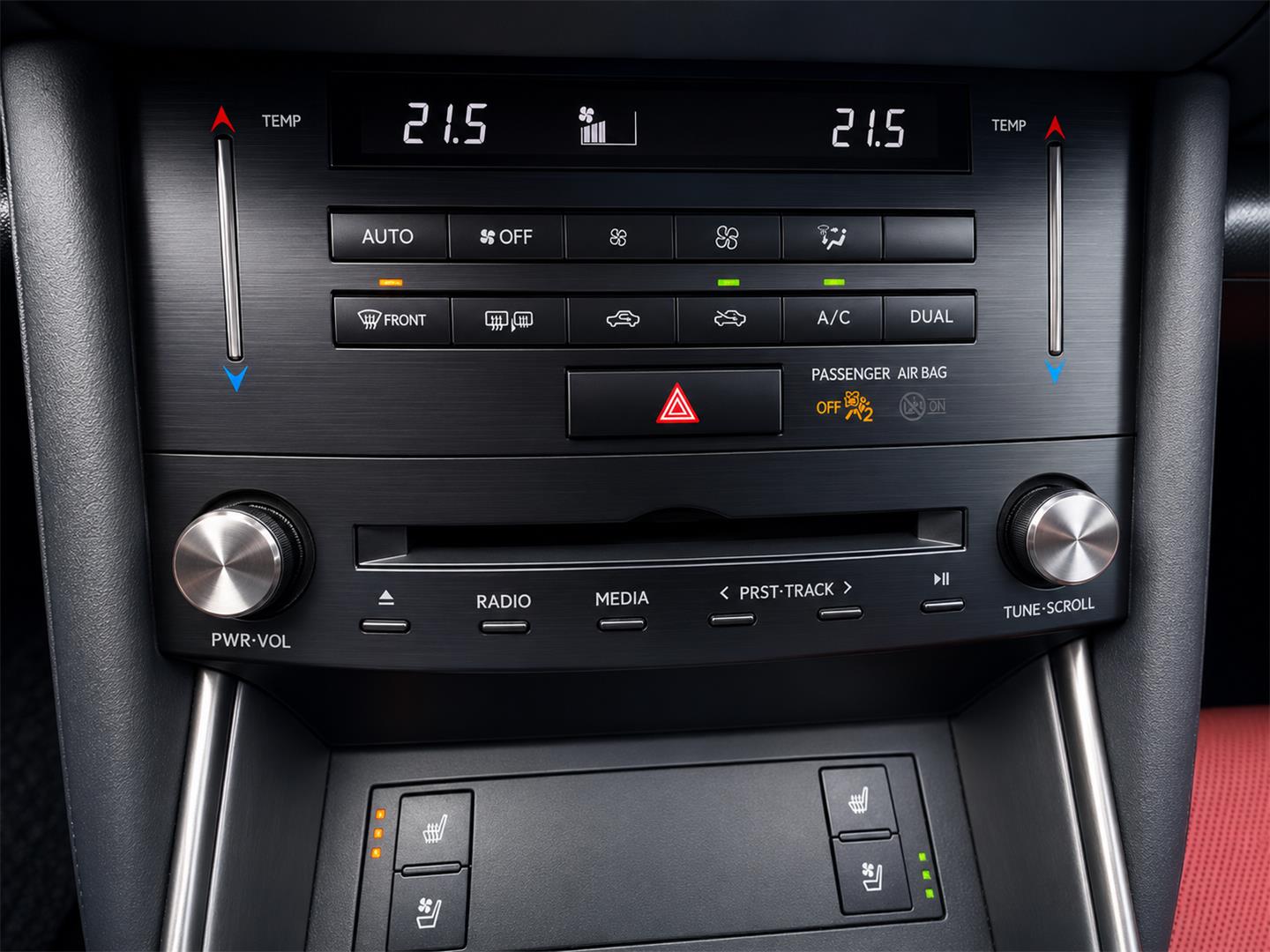 lexus IS 2018 - 19