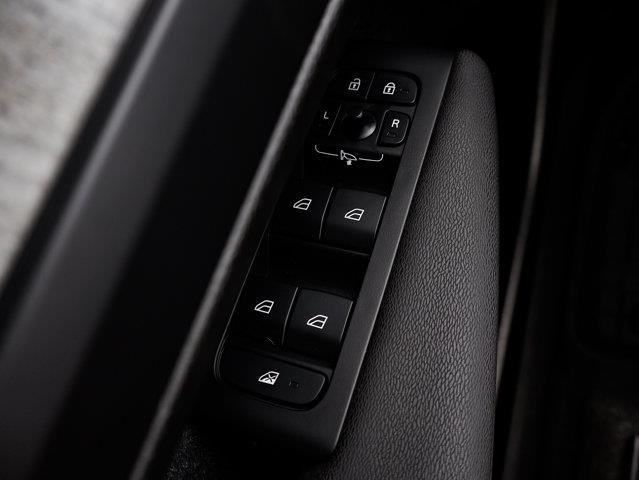 volvo XC40 2025 - 17