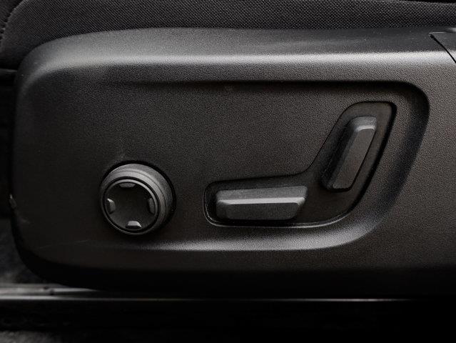 volvo XC40 2025 - 19