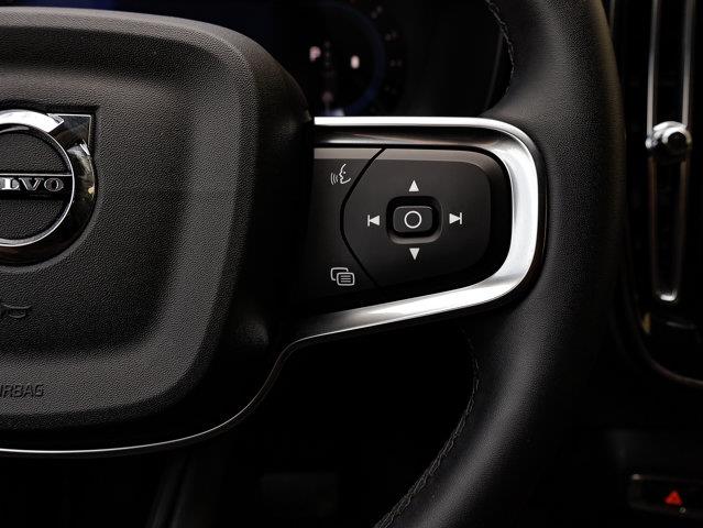volvo XC40 2025 - 22